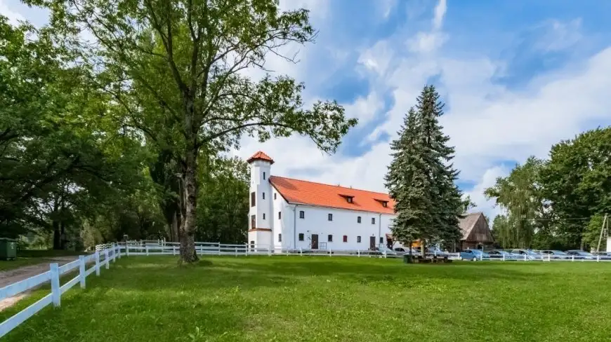 Muzeum w Popielnie, Stacja Badawcza