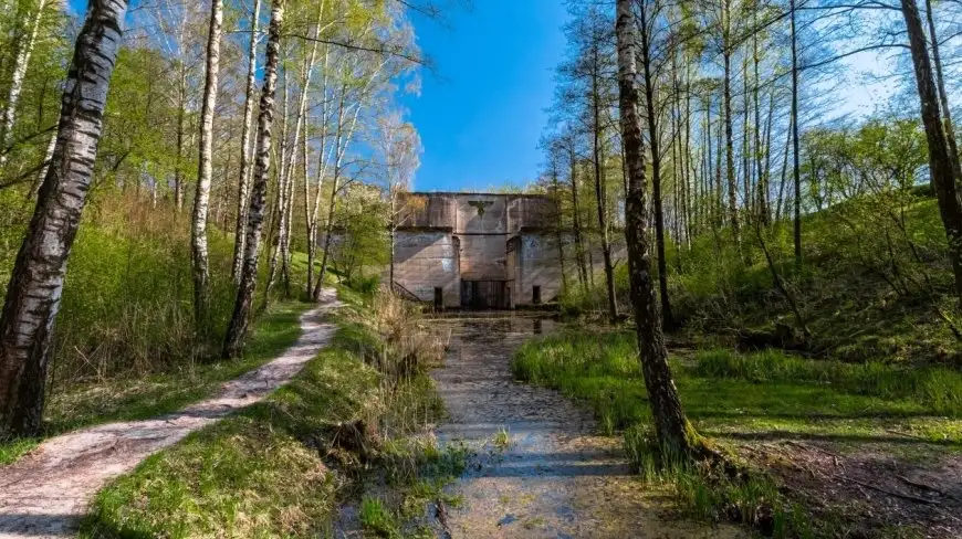 Śluza Leśniewo Górne