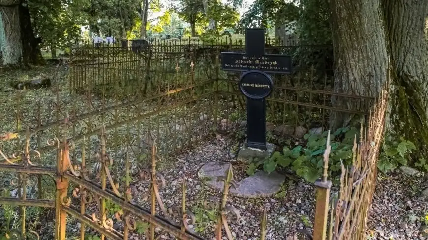 Zabytkowy Cmentarz Ewangielicki